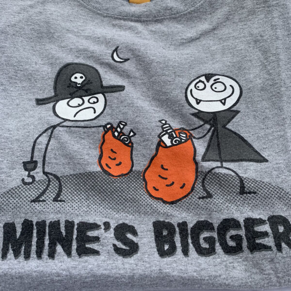 “MINE’S BIGGER”   グレー×コミカルプリント　Tシャツ - 画像 (4)